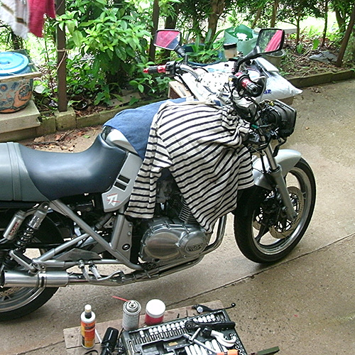 ケーブルいじり