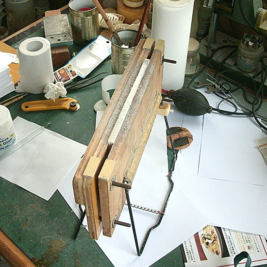 校正紙のりづけ