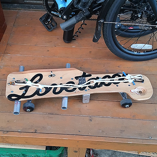 キャスターベース